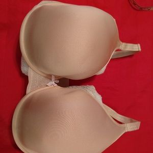 Chantelle NWOT T-shirt Bra | 38G